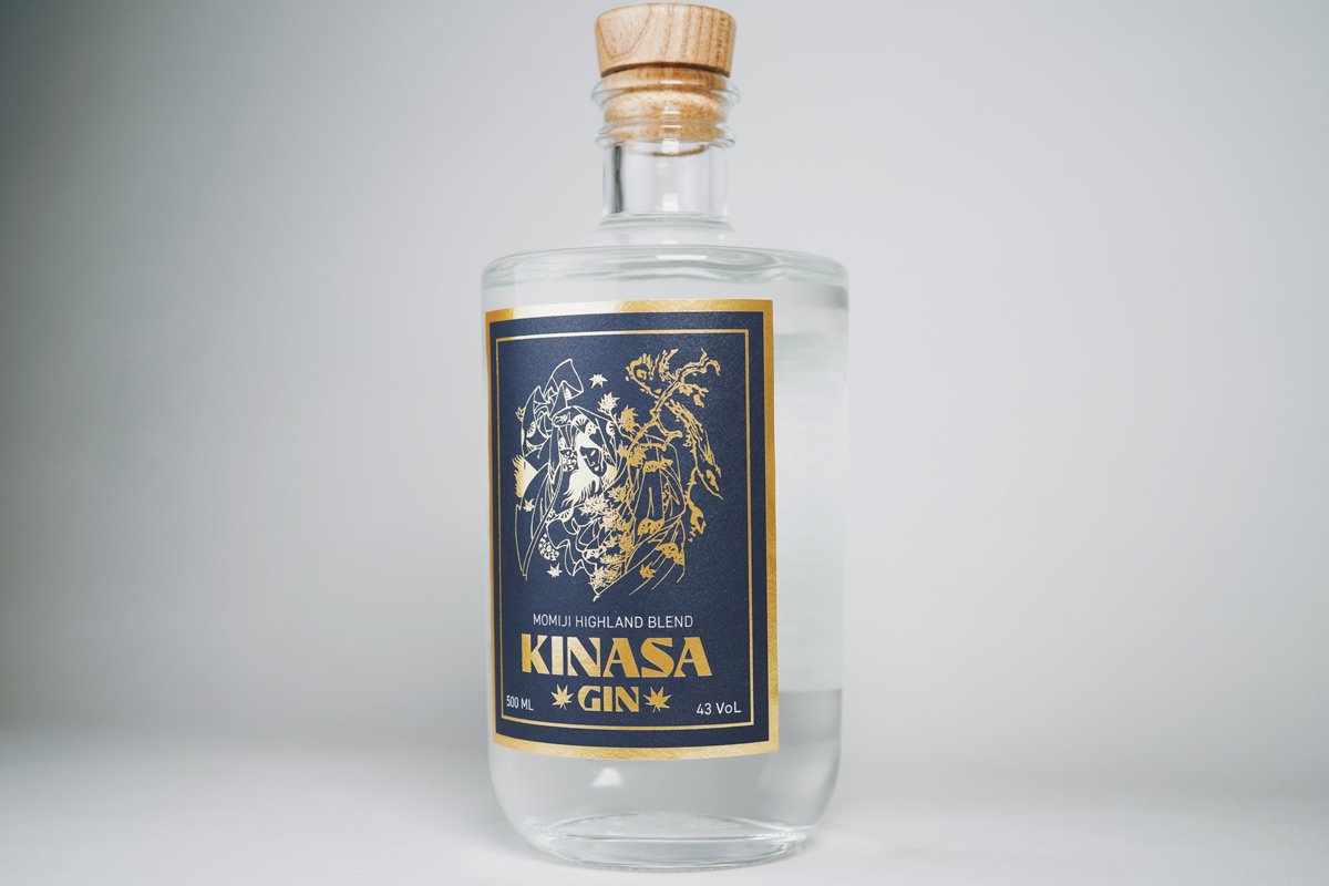 KINASA GIN ラベル