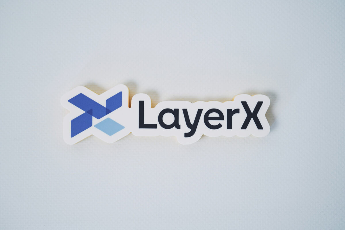 LayerX ノベルティシール
