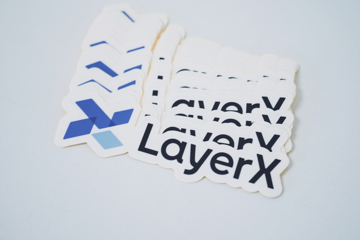 LayerX ノベルティシール