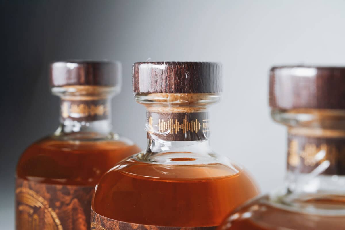 西平酒造　焼酎ラベル　sonic aging